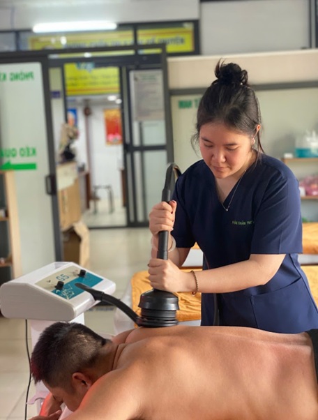 Điều Trị Đau Cổ Vai Gáy